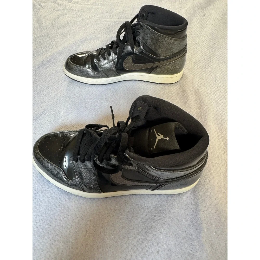 Nike Air Jordan 1 Retro High Black Metallic Silver Sneakers 332550-017 Mens 10